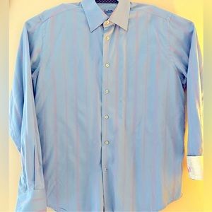Beautiful Robert Graham size L shirt in EUC